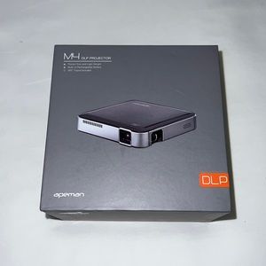 M4 DLP Projector